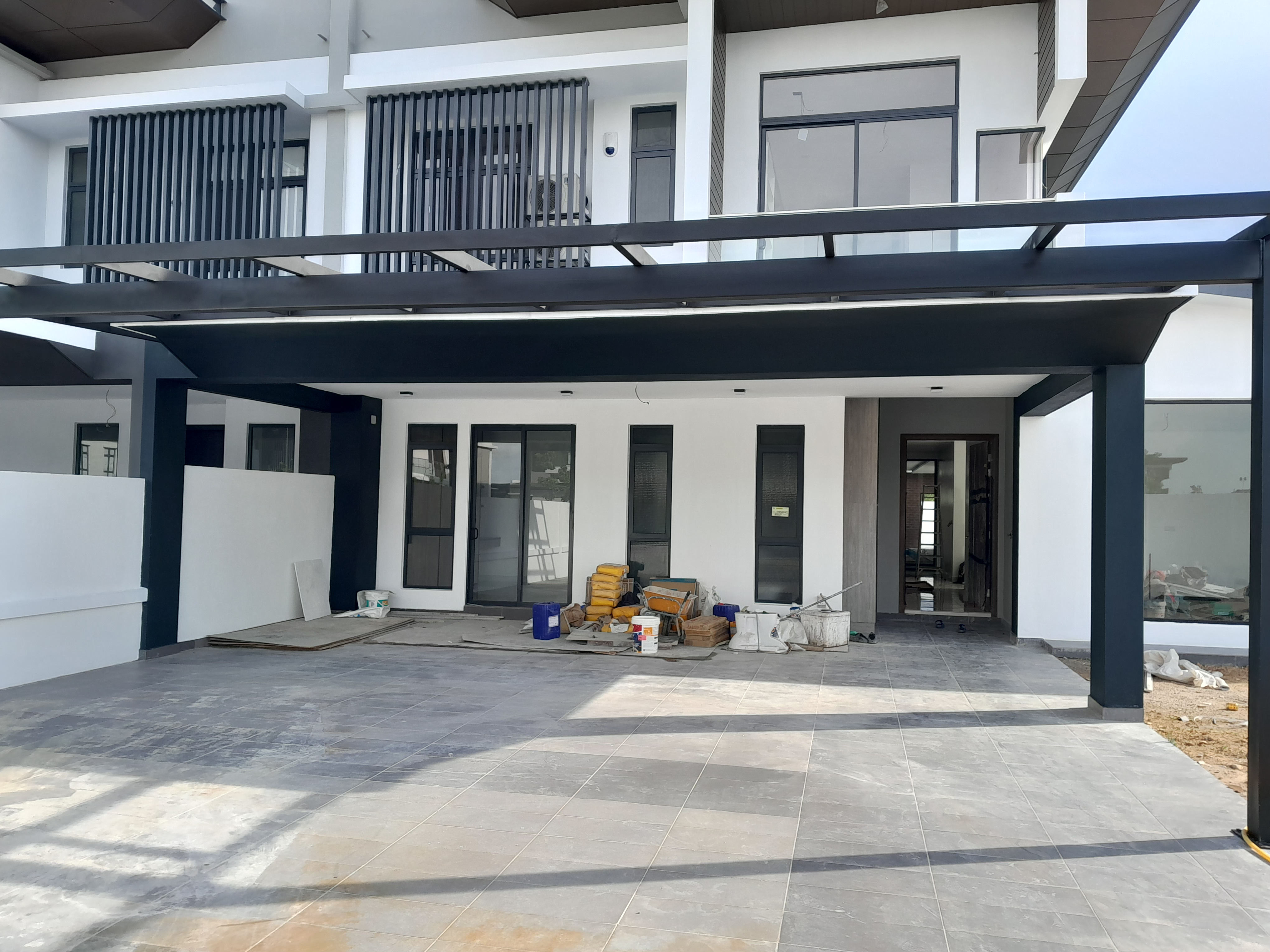 Pembinaan Carport Depan Rumah